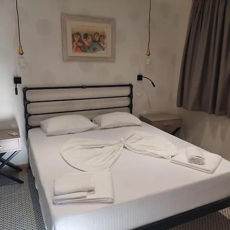 ゲストハウス Don Kostangelo