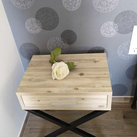 ゲストハウス Don Kostangelo ニキアナ