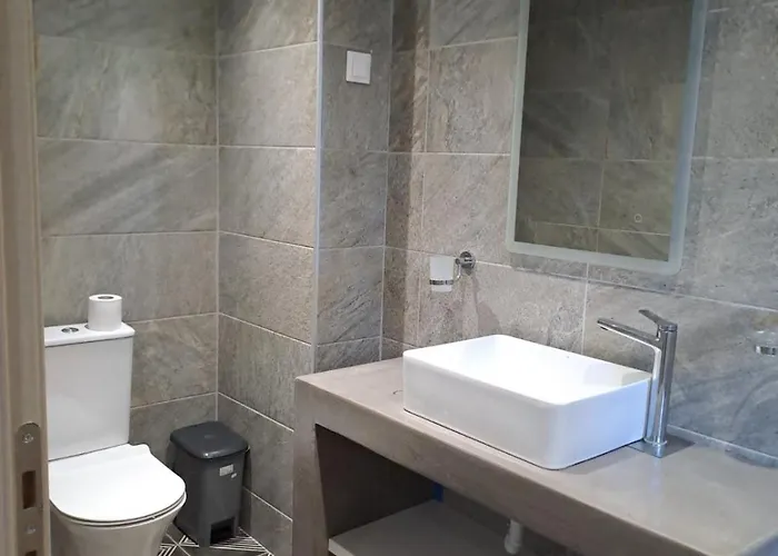 Don Kostangelo Nikiana